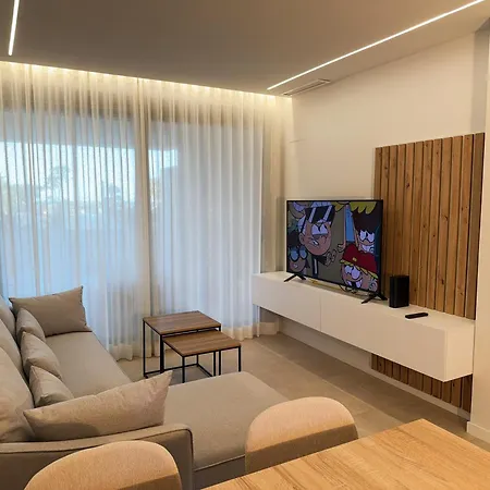 Apartment Pop House *